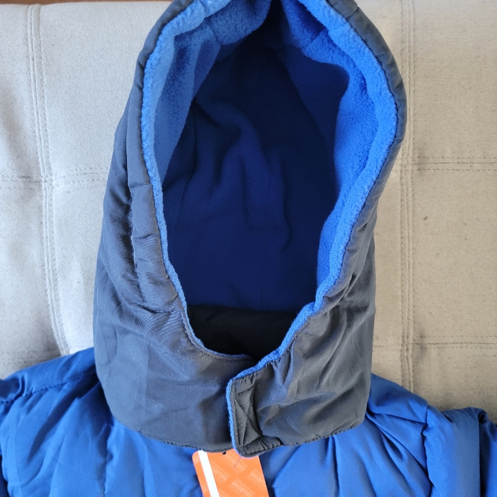 Boys jacket - Picture 2 of 3